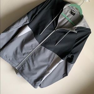 Men’s windbreaker